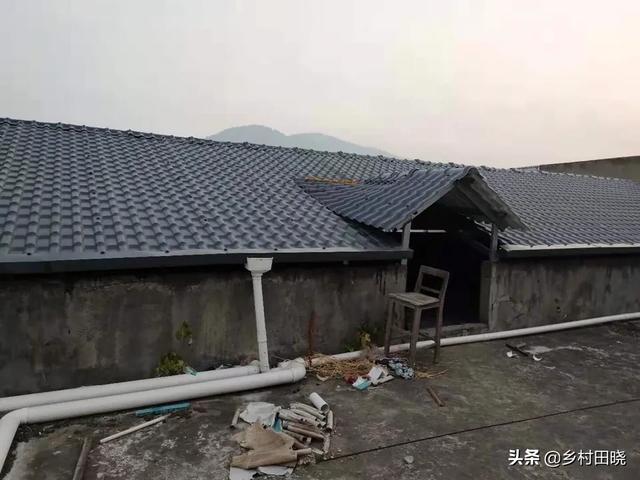 農(nóng)村自建房坡屋頂，用琉璃瓦還是樹(shù)脂瓦？看看內(nèi)行人的經(jīng)驗(yàn)分享